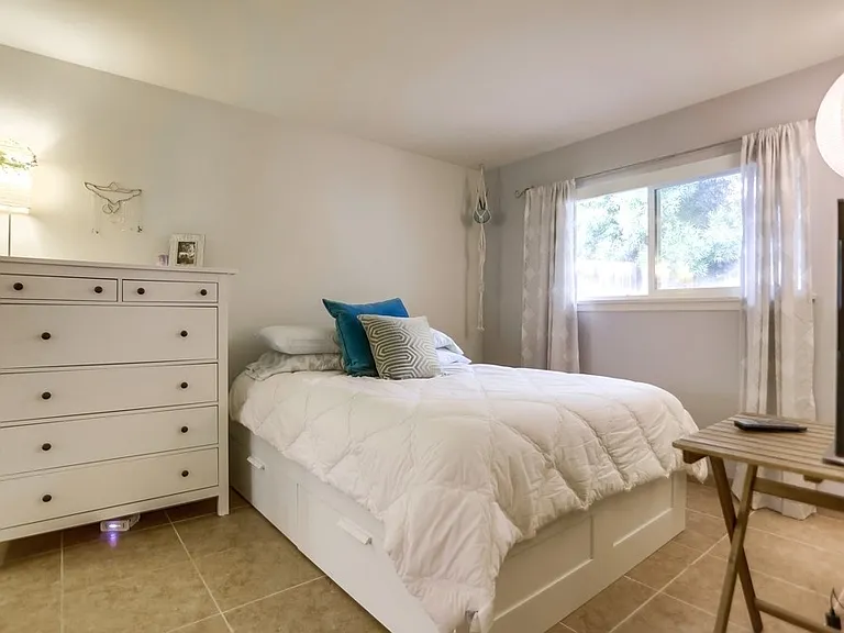 923 Regal Rd #923 — Photo 8