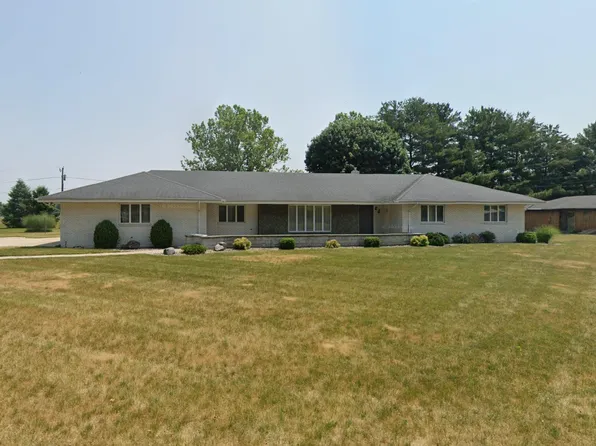 57262 Peggy Dr, South Bend, IN 46619