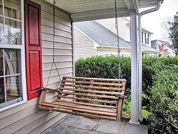 3rd image of 4012 Cedarwood Ln