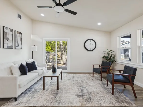 9451 Culberson St, Dallas, TX 75227