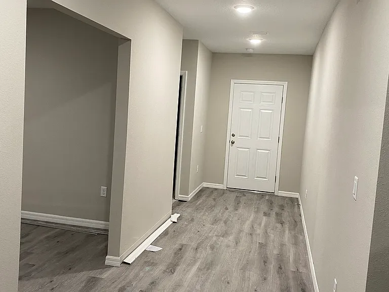 4448 Quartz Ct — Photo 10