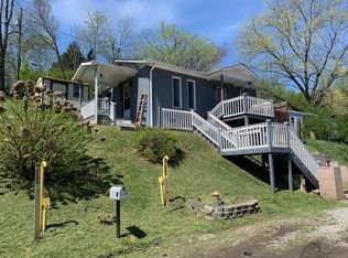 111 Railroad St, Dwale, KY 41621