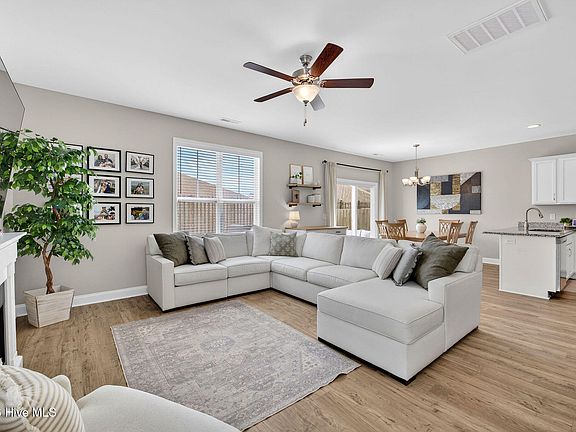 4th image of 1238 Dabney Park Drive