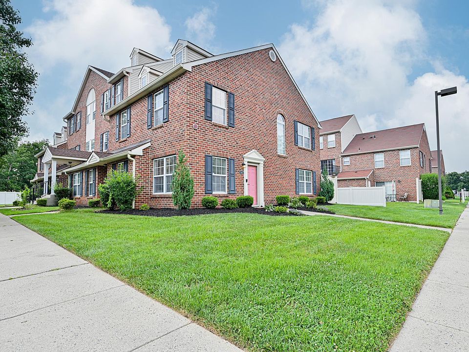 1st image of 1511 John Adams Ct #1511