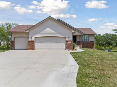 713 S Bedford Cir, Wichita, KS, 67207