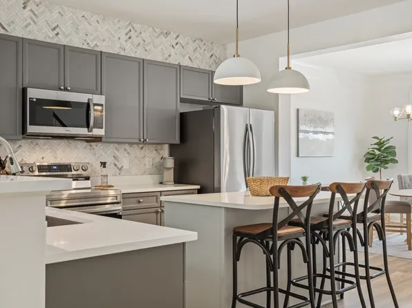 129 Stonecrest Dr, Nashville, TN 37209