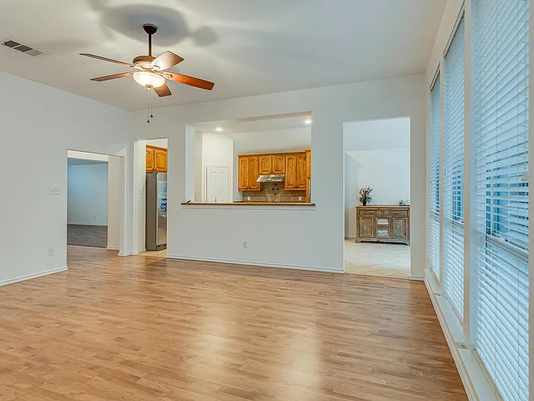 4725 Bristol Trace Trl — Photo 14
