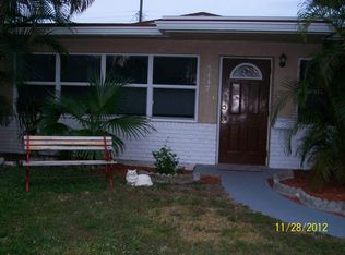 5417 NE 2nd Ave, Oakland Park, FL 33334