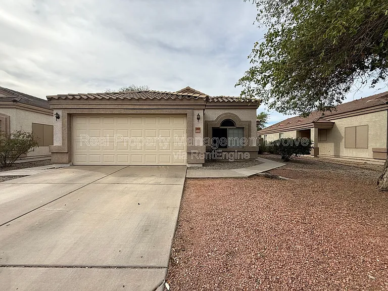 12438 W Hearn Rd — Photo 2