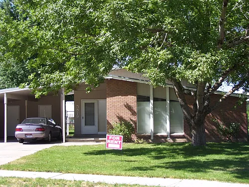 5879 S Village Cir Photo 1