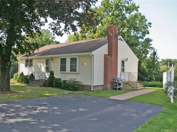 16 Susan Circle, Portland, CT 06480