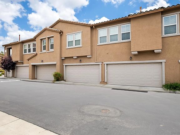 4th image of 12680 Creekview Dr