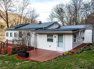 490 Fountain Park Rd, Princeton, WV 24739