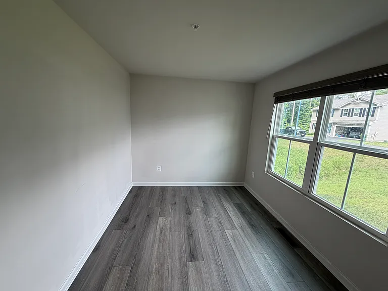 54 Goldspire Dr — Photo 10