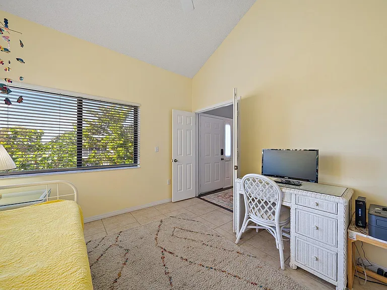 860 Bella Vista Ct S #60 — Photo 22