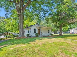 214 Blackwelder St, Kannapolis, NC 28081