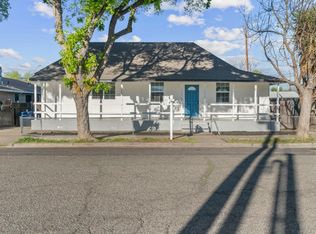 418 S 4th St, Patterson, CA 95363