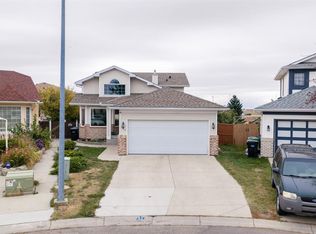 169 W Coral Sands Ter NE, Calgary, AB T3J3J4