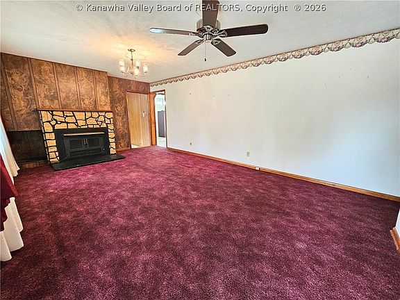 5th image of 2904 Maple Ave