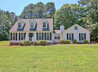 2 Heritage Trce, Newnan, GA 30263