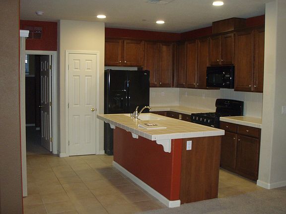 3rd image of 3020 Sierra View Cir Unit 1