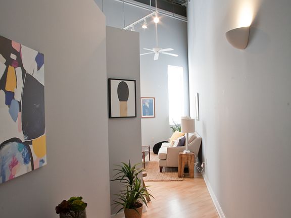 3rd image of 700 Market St Unit 206