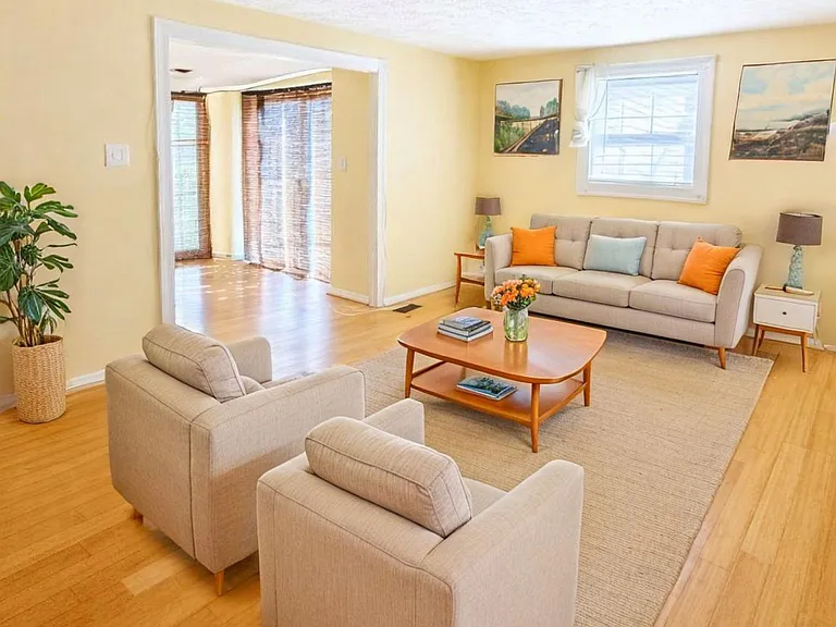11290 Gunsmoke Ct — Photo 4