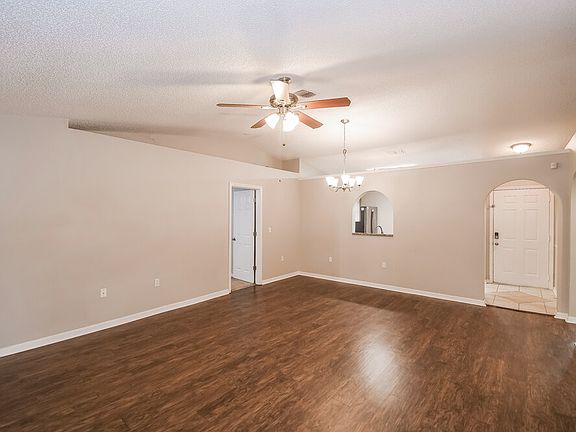4th image of 2668 Lantana Lakes Dr W