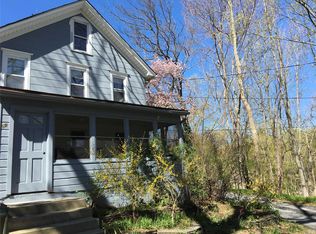 69 Ridgeway Ave, Setauket, NY 11733