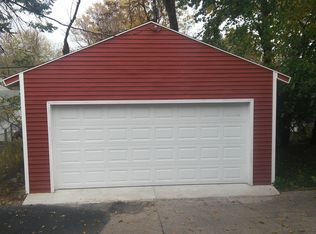 675 35th St, Des Moines, IA 50312