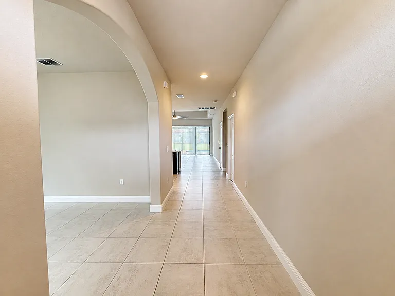 170 Mitchells Mnr — Photo 2