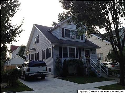 1st image of 274 Manhattan St