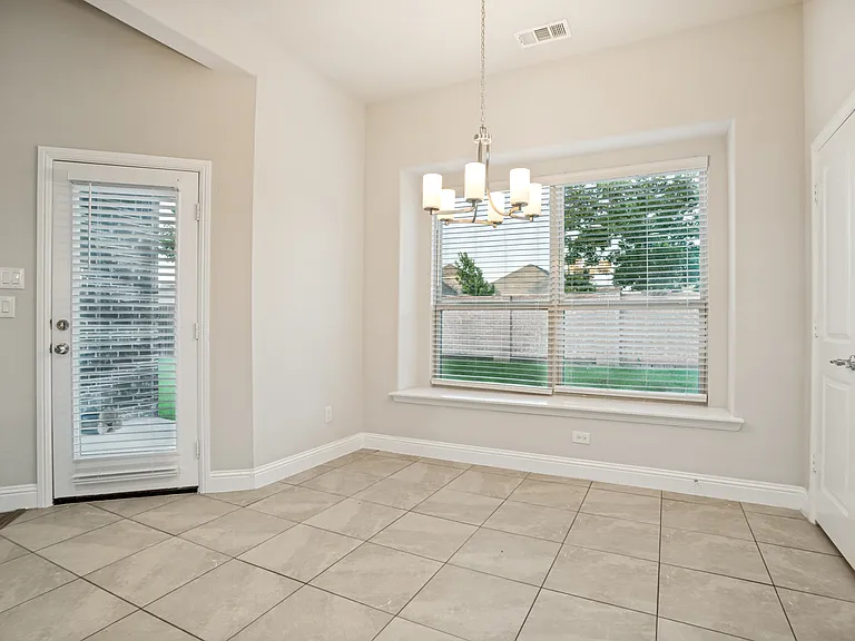 3406 Herron Dr — Photo 17