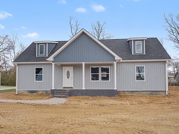2nd image of 322 Cassie Dr