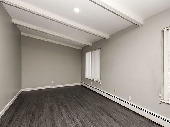 5th image of 33354 Kingslane Ct APT 9
