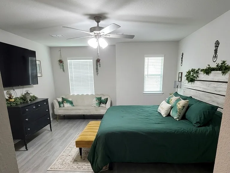 1836 Indigo Ln — Photo 6