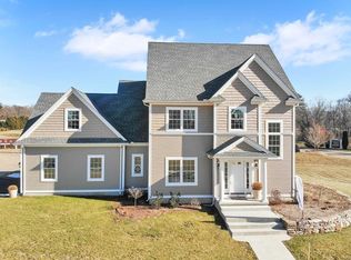11 Oaks Farm Ln, Wilbraham, MA 01095