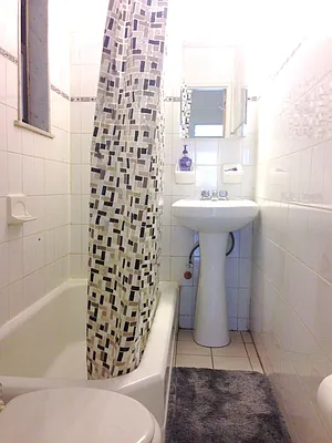 Rented by Paley Management | media 20