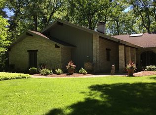 21402 N Andover Rd, Kildeer, IL 60047