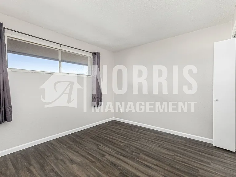 803 N Park Ave — Photo 19