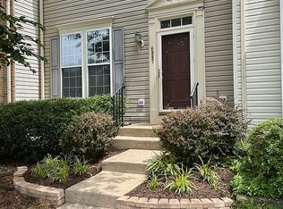 6987 Manahoac Pl, Gainesville, VA 20155