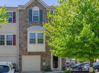 18 Shoemaker Dr, Swedesboro, NJ 08085