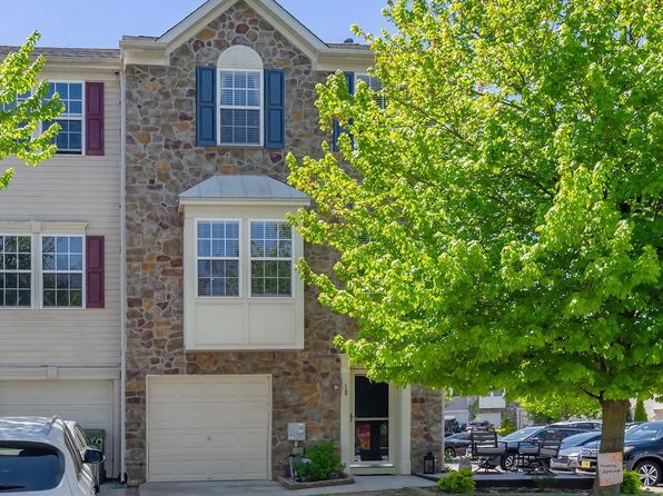 18 Shoemaker Dr