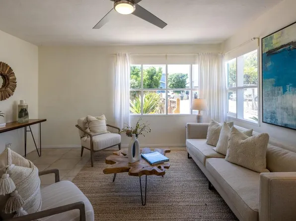 3920 Garfield St, Carlsbad, CA 92008