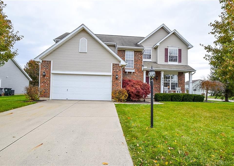 1st image of 2711 Huntington Dr