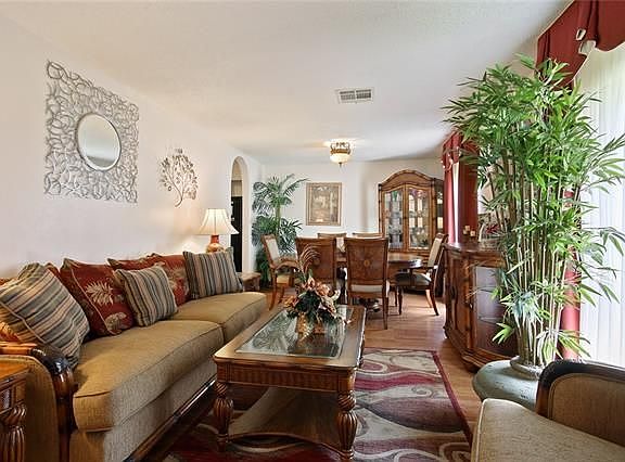 2nd image of 11111 Parkwood Ct S
