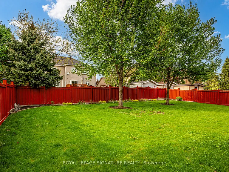 38 Pinemeadow Dr — Photo 48