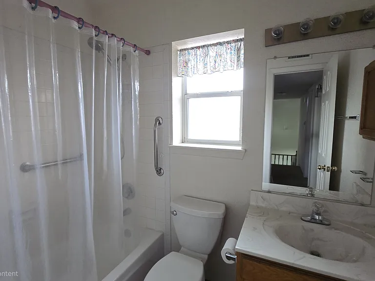 7665 Le Conte Dr — Photo 6