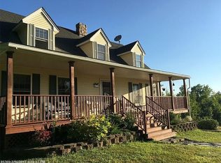 35 Baron Ln, Ellsworth, ME 04605