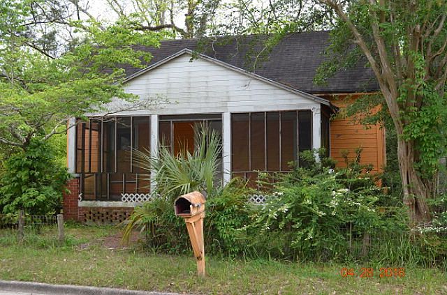 1st image of 607 W Magnolia St